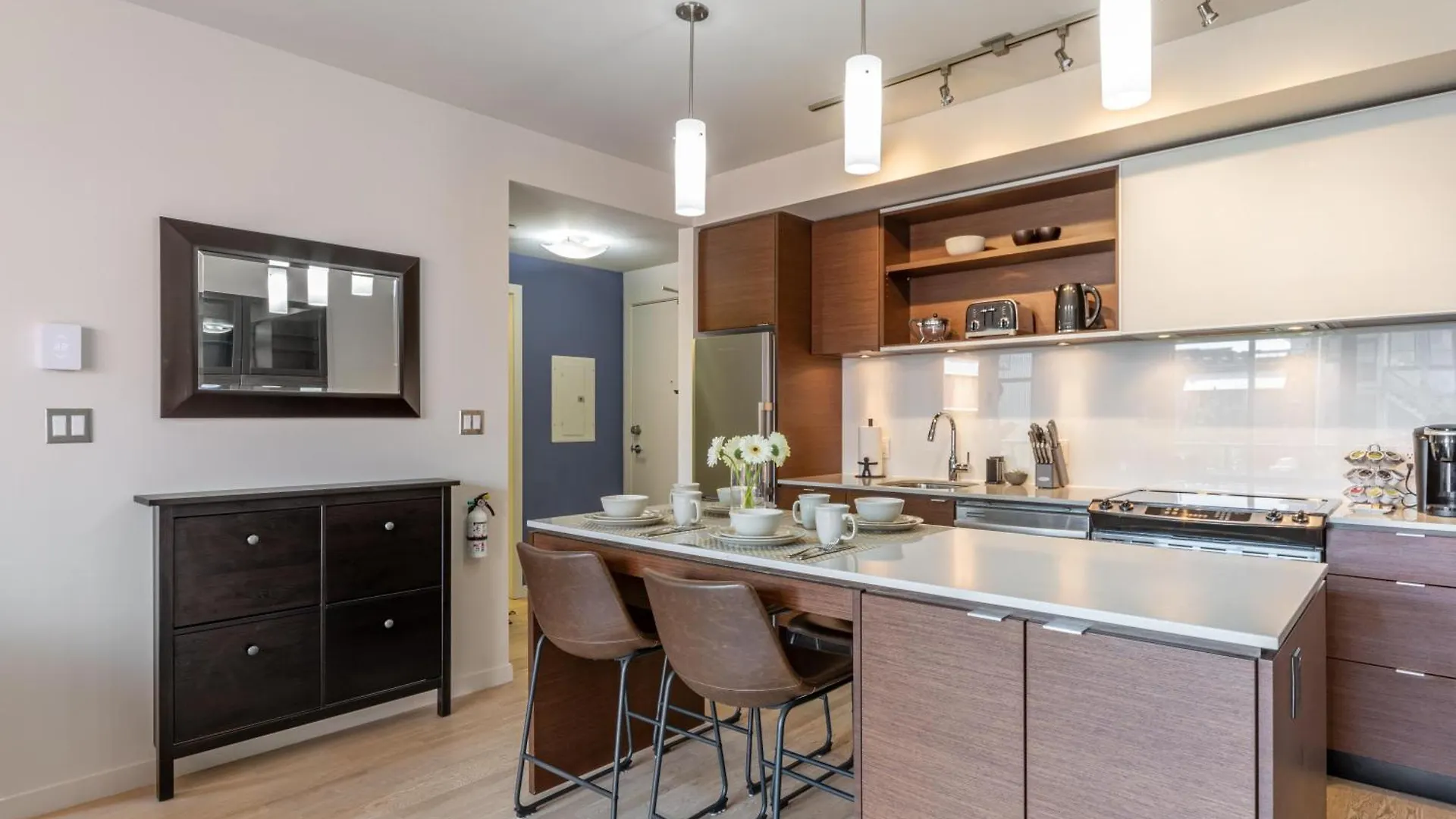 Executive Condo In Old Town Victoria 0*,  Canada